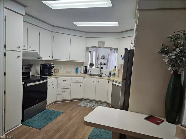 Naples, FL 34114,9 Amethyst AVE #9A