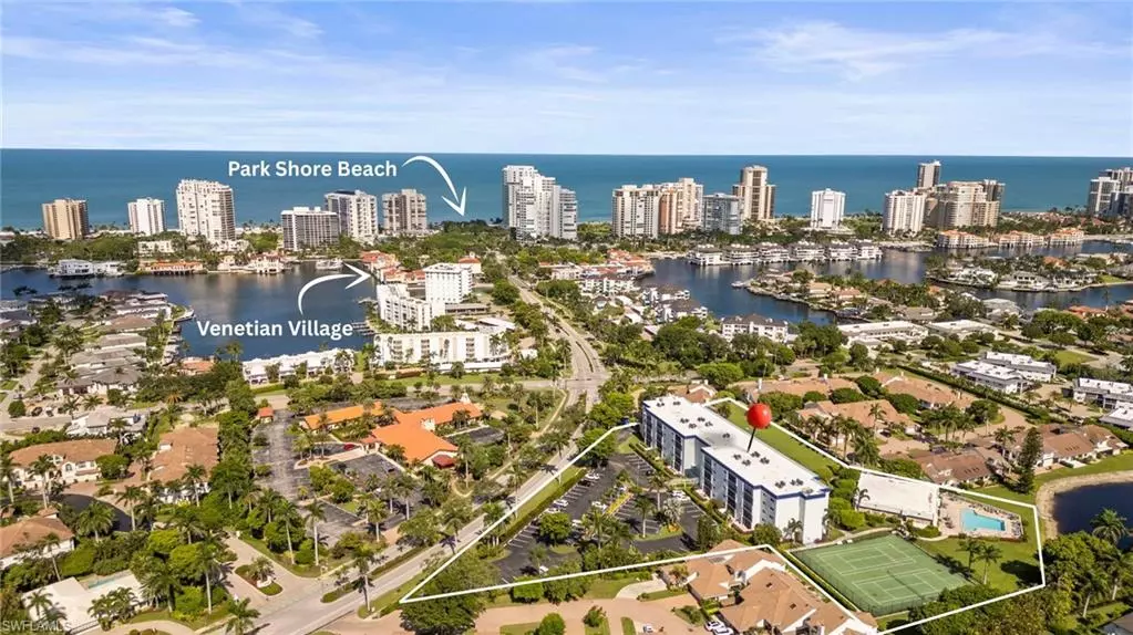 Naples, FL 34103,555 Park Shore DR #B212