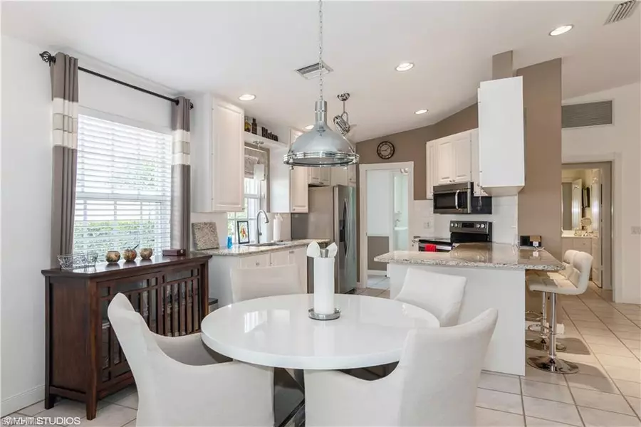 4768 San Carlo CT, Naples, FL 34109