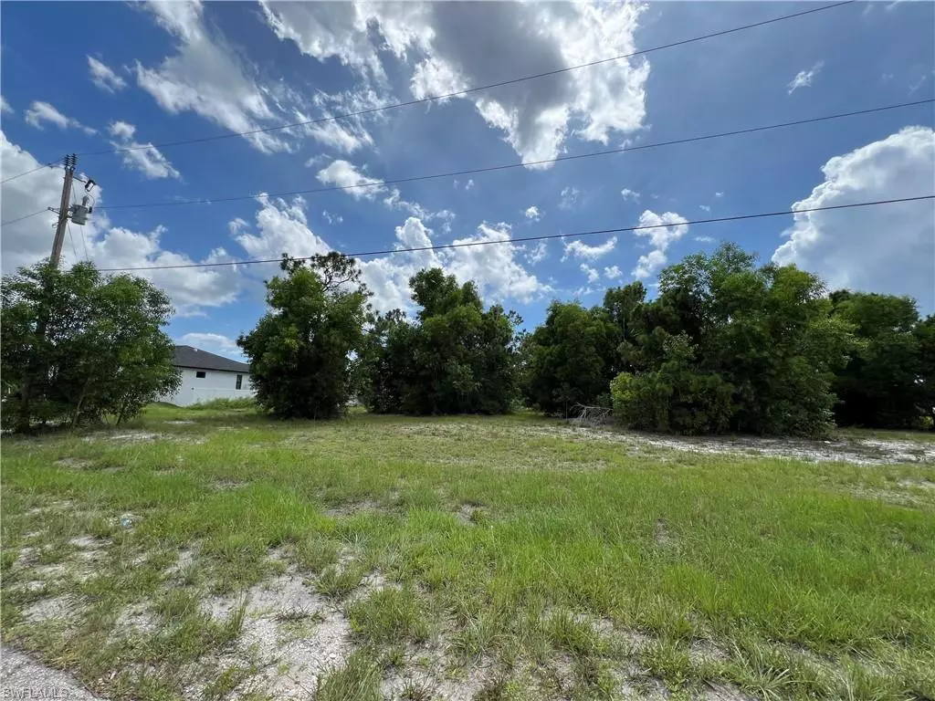 Cape Coral, FL 33993,4706 NW 38th AVE