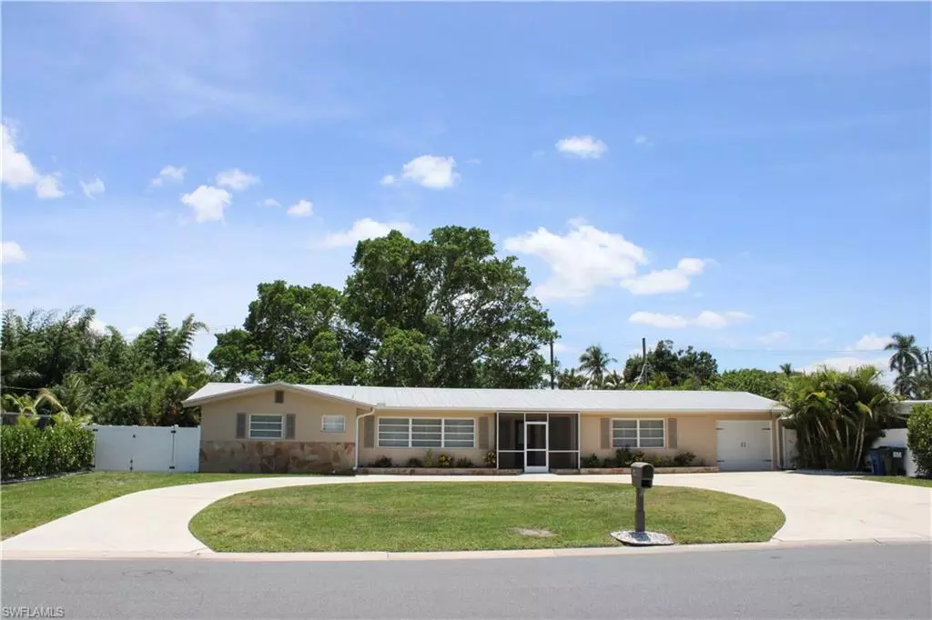 Fort Myers, FL 33919,1406 Argyle DR
