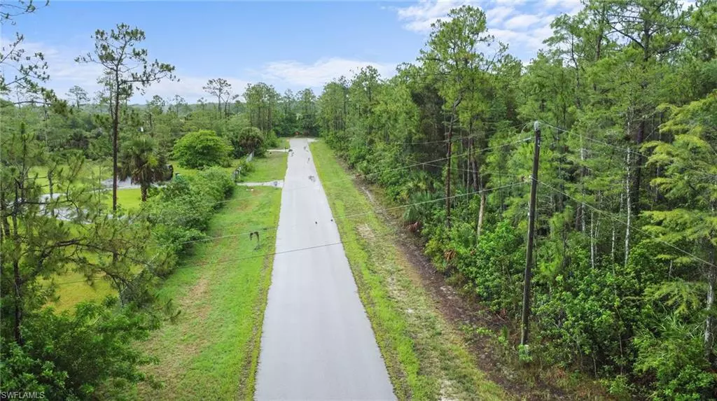 XXX 2nd Ave NE (Lot 2), Naples, FL 34120