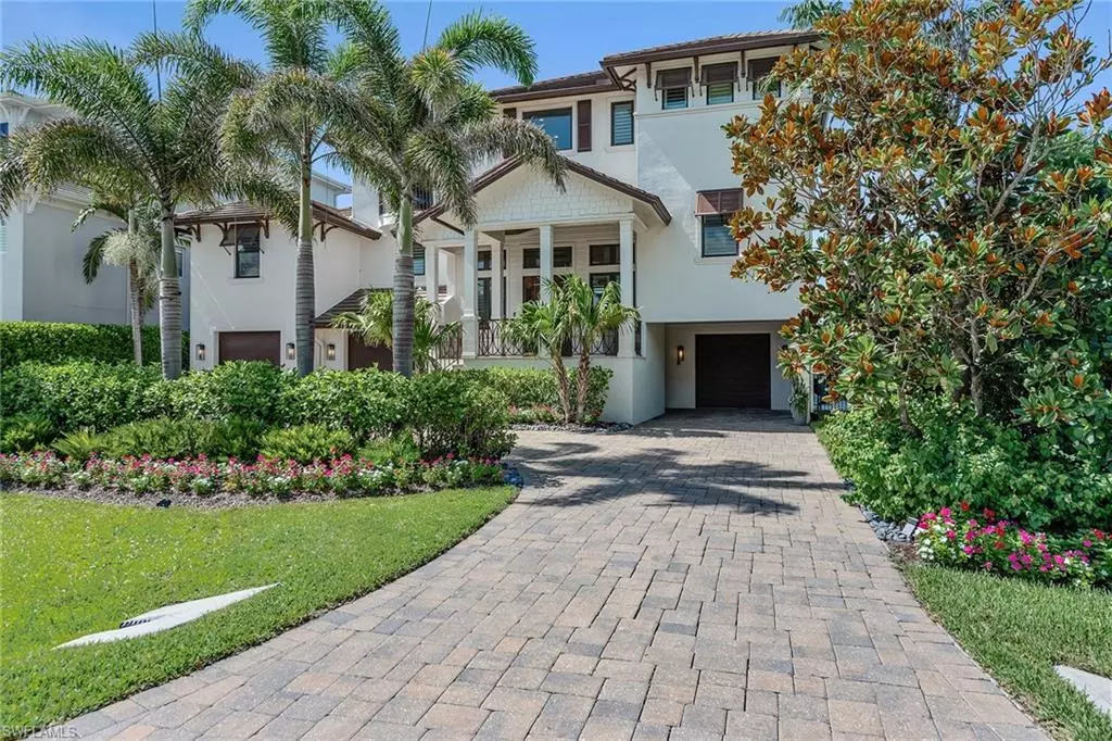 Naples, FL 34108,434 Trade Winds AVE