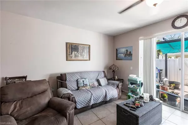 Fort Myers, FL 33916,3647 Pine Oak CIR #106