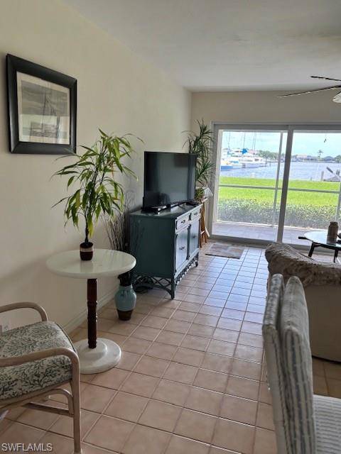 Naples, FL 34114,333 Sunrise Cay #2