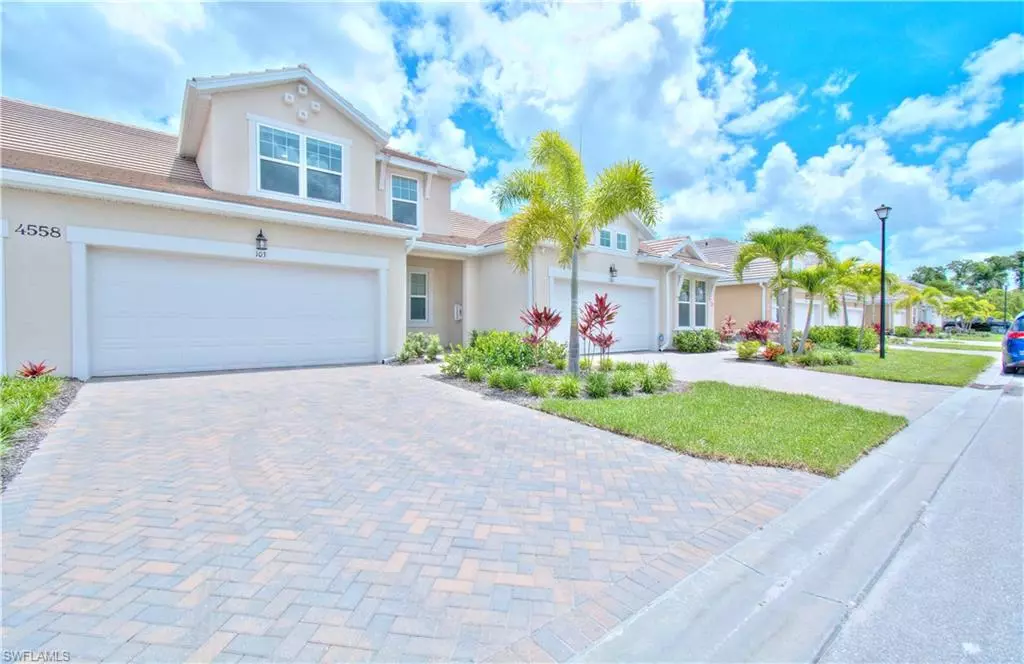 Naples, FL 34112,4558 Arboretum CIR #103