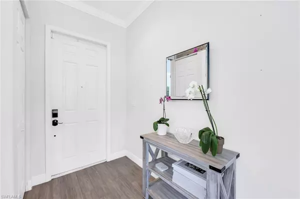 Naples, FL 34104,8847 Madrid CIR