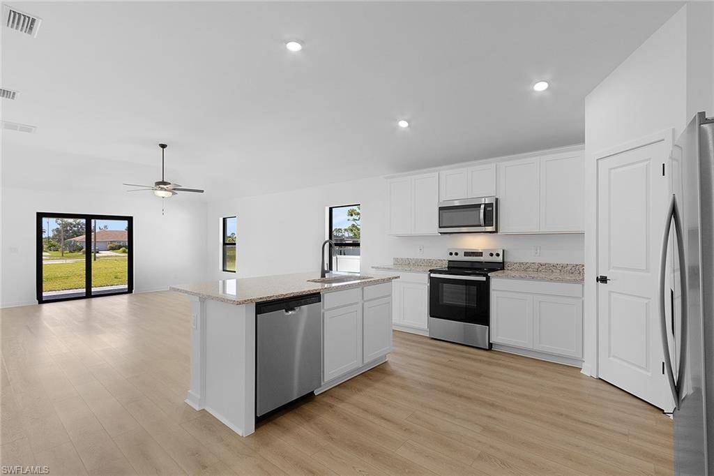 Cape Coral, FL 33993,639 NW 29th ST