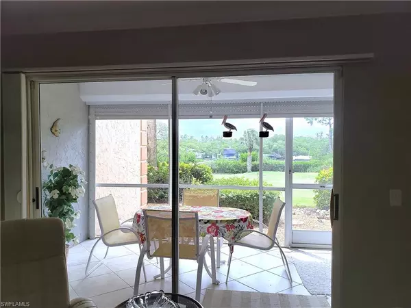 Naples, FL 34110,300 Horse Creek DR #107