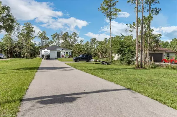 3320 41st AVE NE, Naples, FL 34120
