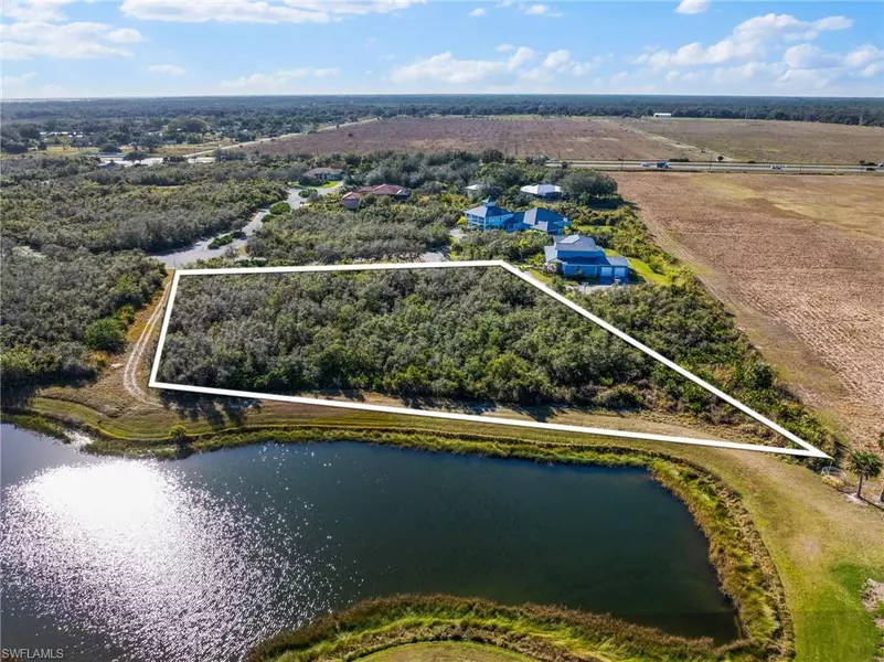 22921 Florida Rosemary LN, Alva, FL 33920