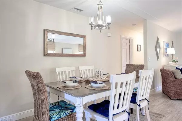 Naples, FL 34108,672 100th AVE