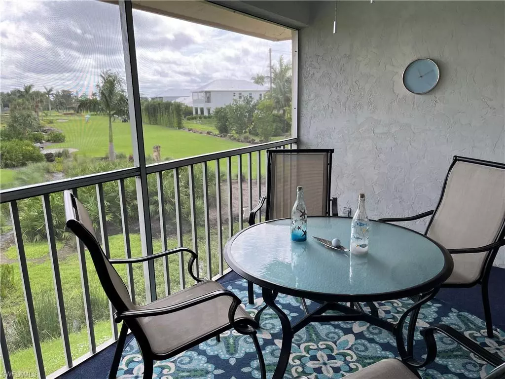 Naples, FL 34112,111 Palm DR #4