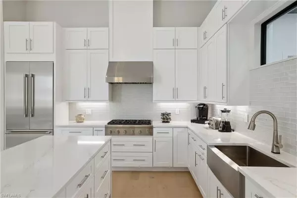 Naples, FL 34108,560 95th AVE N #1