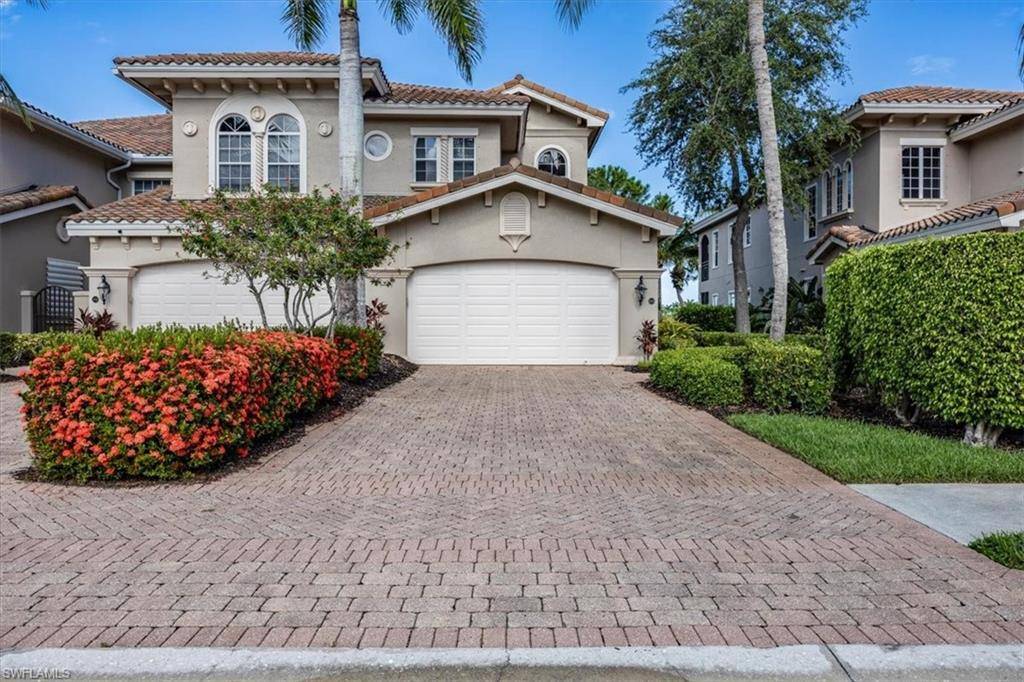 9067 Cherry Oaks TRL #202, Naples, FL 34114