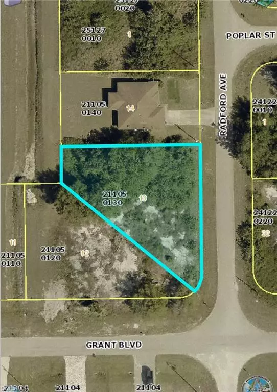 Lehigh Acres, FL 33974,376 Radford AVE
