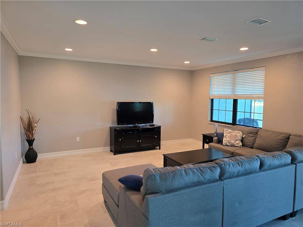 Naples, FL 34119,15591 Summit Place CIR #313