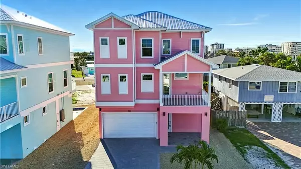 130 Fairweather LN, Fort Myers Beach, FL 33931