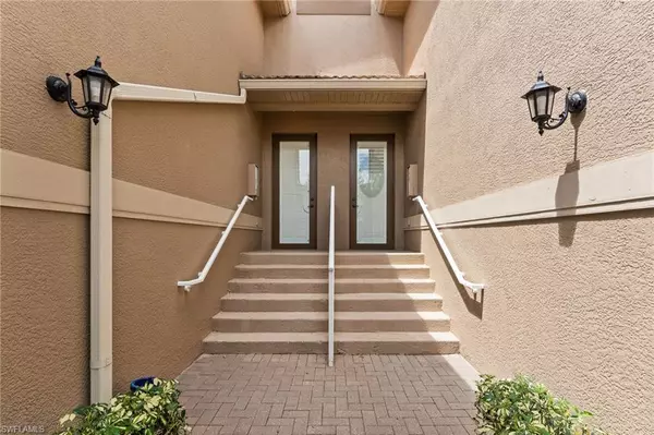 Naples, FL 34114,3916 FOREST GLEN BLVD #201