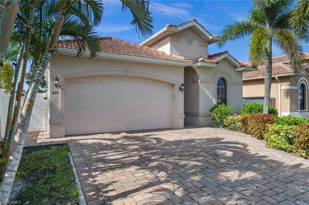 Naples, FL 34108,618 103rd AVE N