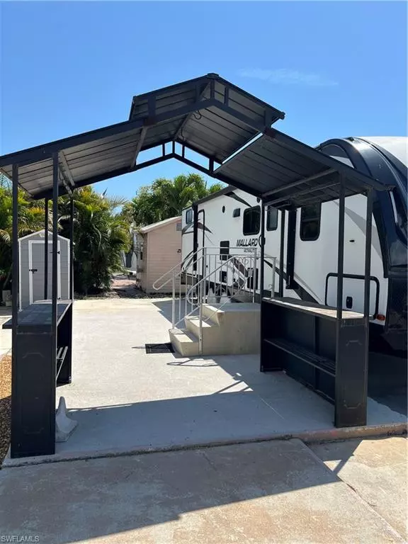 Fort Myers, FL 33908,5509 Black Pug DR