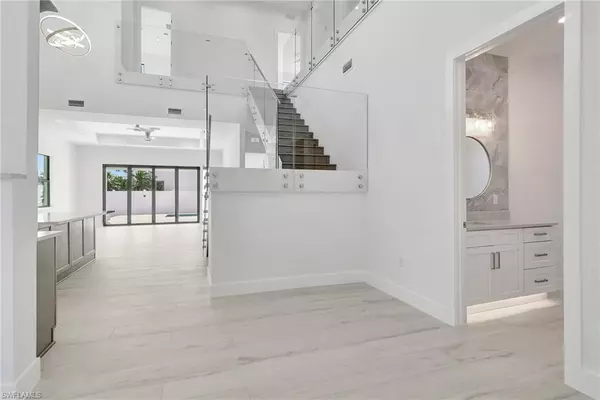 Naples, FL 34108,596 97th AVE N