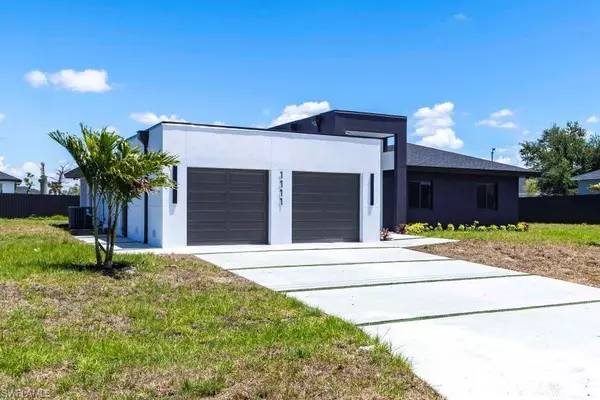 Cape Coral, FL 33991,1111 SW Embers TER