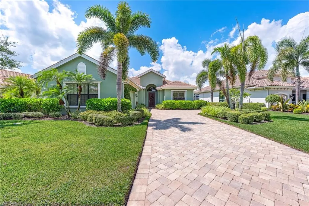 Naples, FL 34120,12348 Wisteria DR