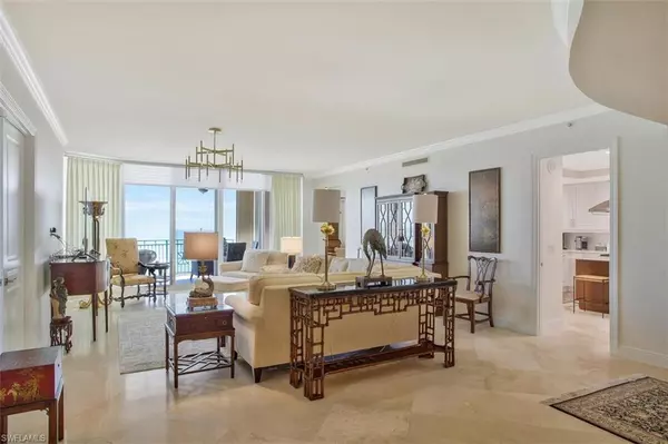 Marco Island, FL 34145,970 CAPE MARCO DR #1107