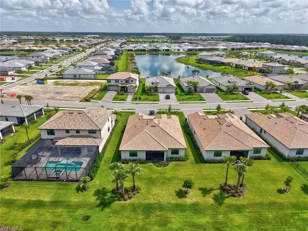 Estero, FL 33928,18619 Ives DR