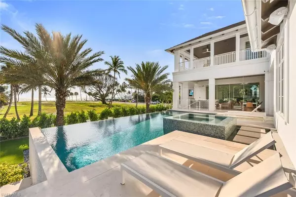 1835 Gulf Shore BLVD S, Naples, FL 34102