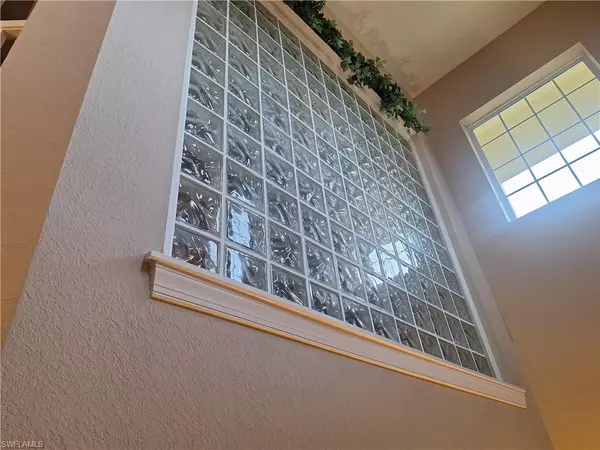 Bonita Springs, FL 34135,26485 Lucky Stone RD #202