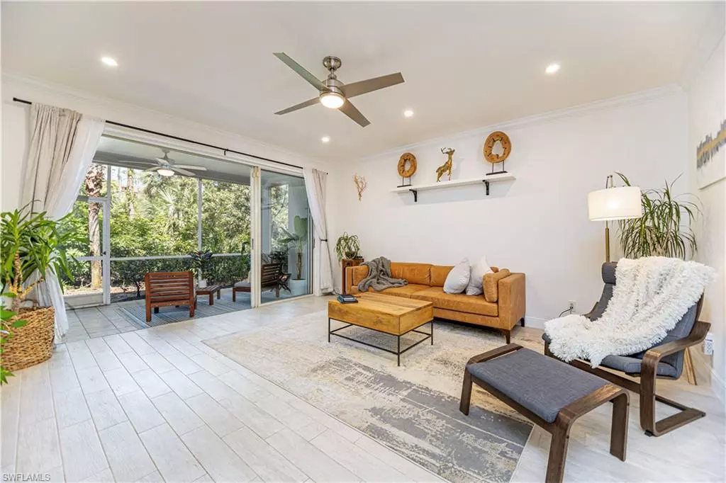 Naples, FL 34109,3735 Fieldstone BLVD #9