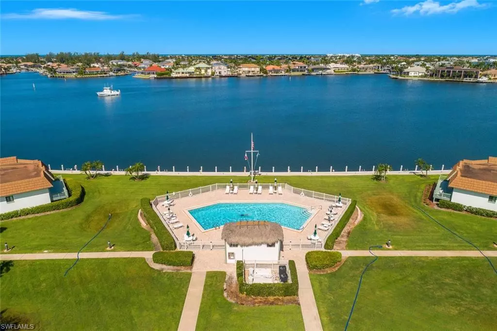 Marco Island, FL 34145,730 W Elkcam CIR #302