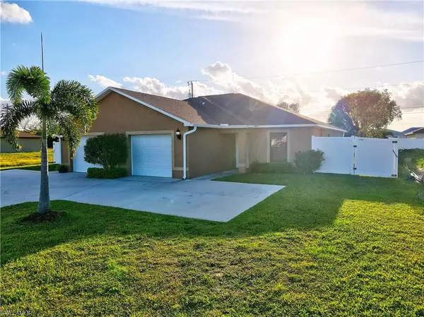 Cape Coral, FL 33991,510 Skyline BLVD