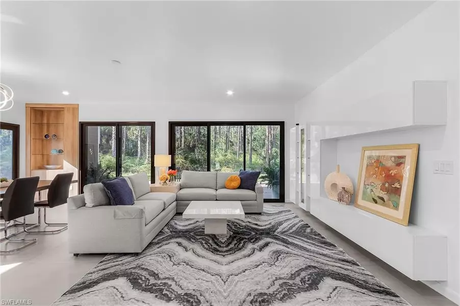 4021 12th AVE SE, Naples, FL 34117