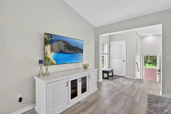 Naples, FL 34119,103 Tuscana CT #1107