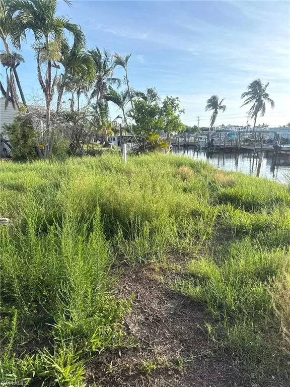 Other, FL 33956,3314 York RD