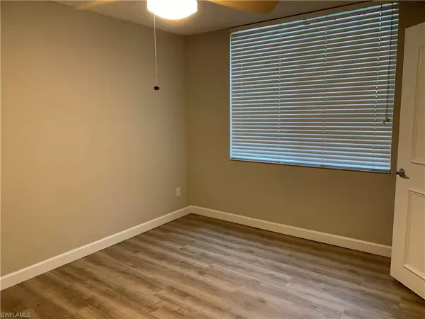 1250 Wildwood Lakes BLVD #101, Naples, FL 34104
