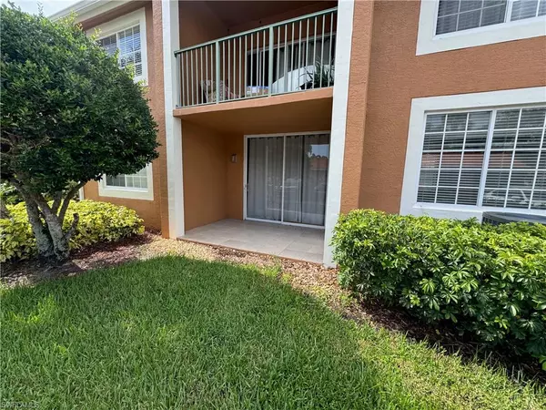 1250 Wildwood Lakes BLVD #101, Naples, FL 34104