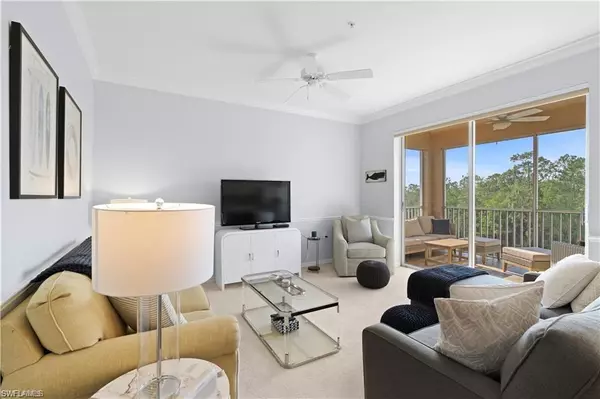 Naples, FL 34112,3800 Sawgrass WAY #3141