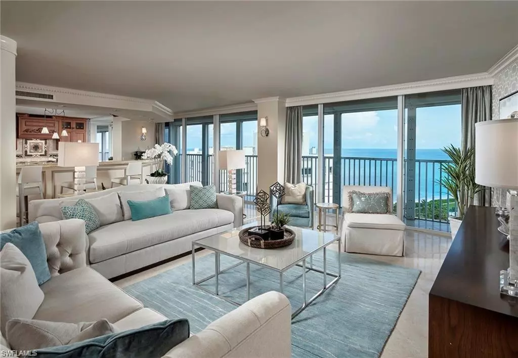 Naples, FL 34103,4041 Gulf Shore BLVD N #PH5