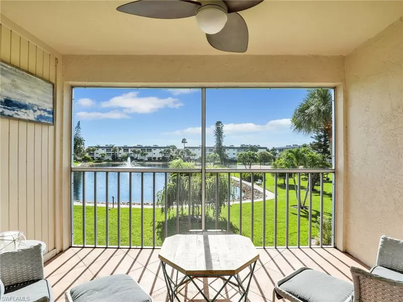 1004 Manatee RD #H202, Naples, FL 34114