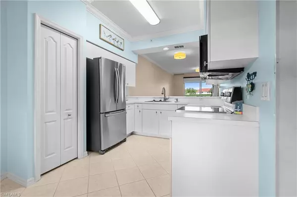 Naples, FL 34119,2690 Cypress Trace CIR #3214