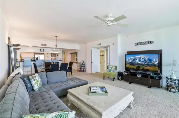 Naples, FL 34108,25 Bluebill AVE #1103