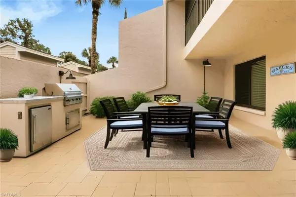 Naples, FL 34104,714 Foxtail CT #714
