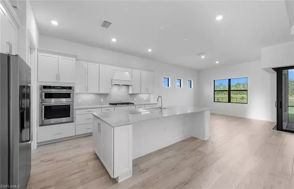 Estero, FL 33928,20885 Napa LOOP