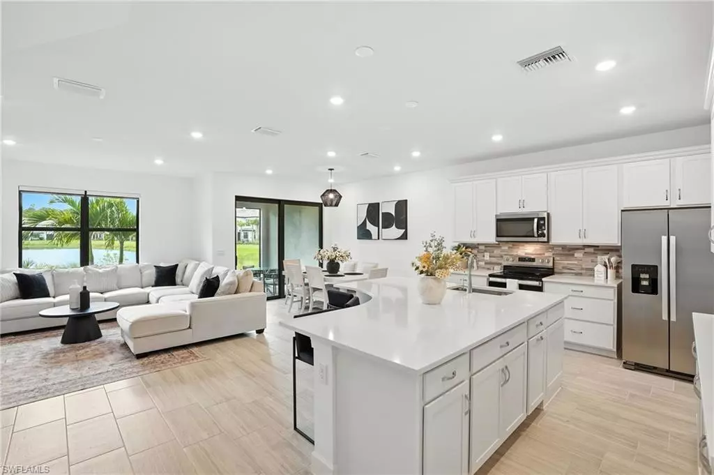 Naples, FL 34119,4349 SONOMA OAKS CIR
