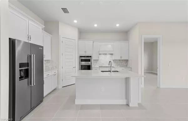 Ave Maria, FL 34142,4324 Annapolis AVE