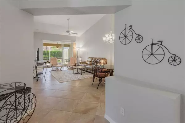 Naples, FL 34112,5502 Greenwood CIR #1